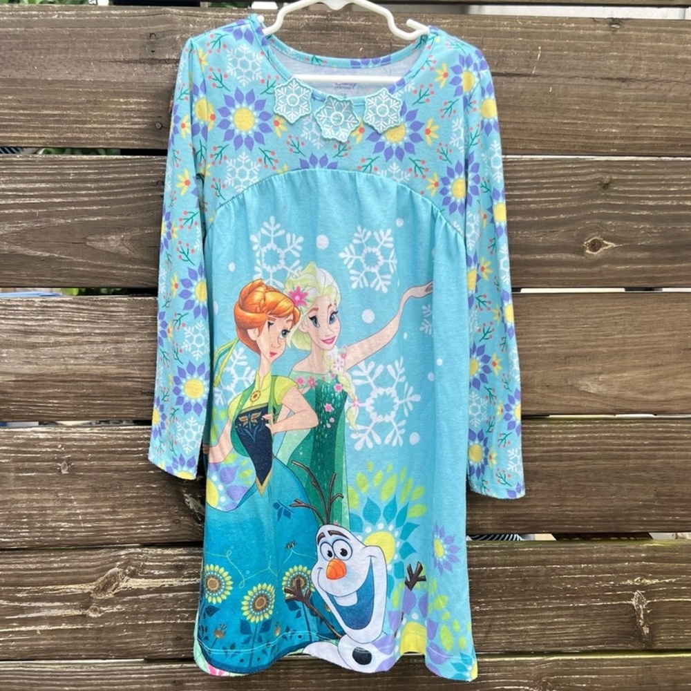 Girls Frozen Clothing Bundle - mixed sizes - Picture 5 of 6